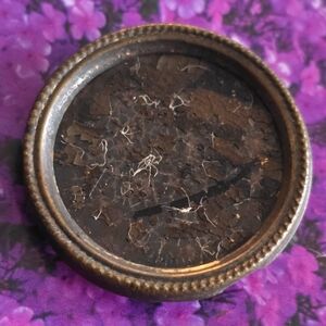 Vintage picture frame locket brooch gold tone round pin Victorian Edwardian